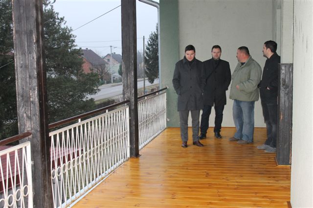 Obnovljen trijem Društvenog doma u Obedišću