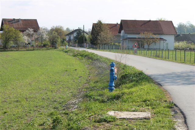 Izgradnja kućnih priključaka na vodoopskrbni sustav u naselju Širinec