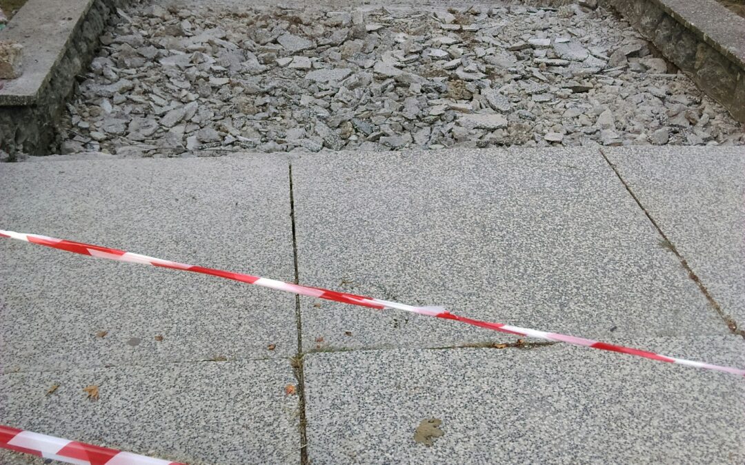 Započela rekonstrukcija stepenica ispred Osnovne škole u Križu