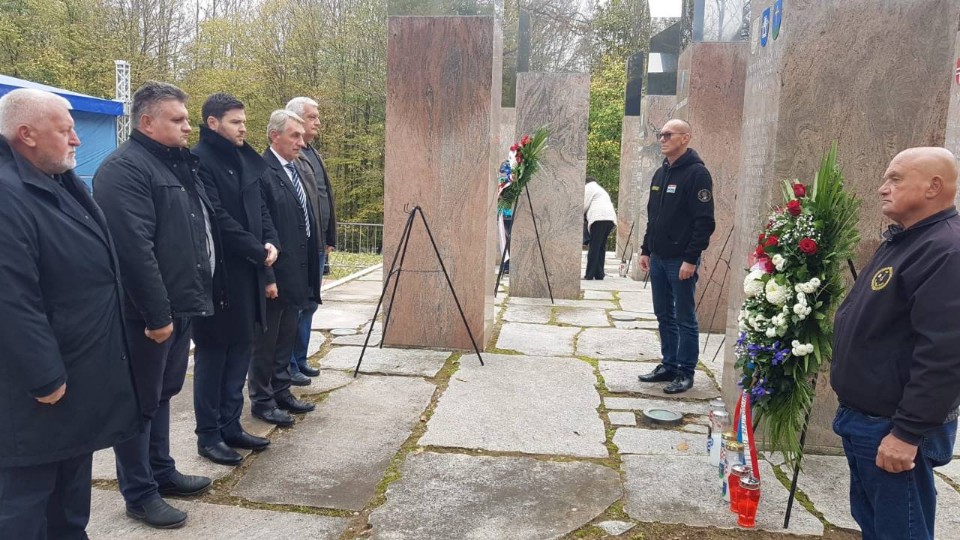 SPOMEN NA POGINULE BRANITELJE DOMOVINSKOG RATA U NOVSKOJ