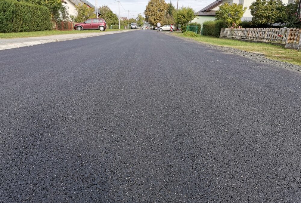 ZAVRŠENO UREĐENJE ULICE HRVATSKE MLADEŽI U NOVOSELCU