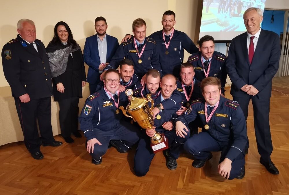 Dodjela medalja Vatrogasne zajednice Zagrebačke županije najboljima na 8. državnom natjecanju vatrogasaca