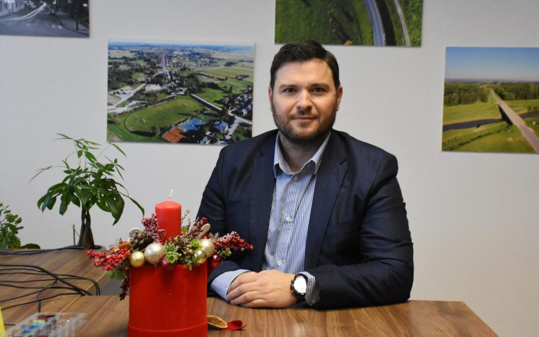 NOVOGODIŠNJA ČESTITKA