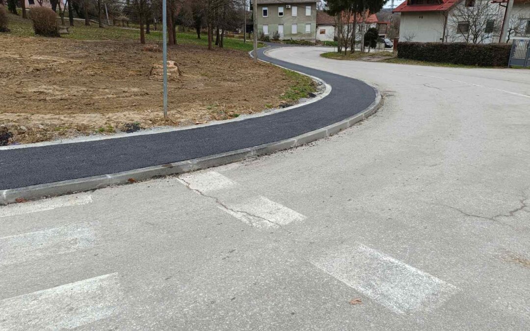 NOVA PJEŠAČKA STAZA U ULICI MILKE TRNINE I ZDENEKA TOMIČEKA U KRIŽU