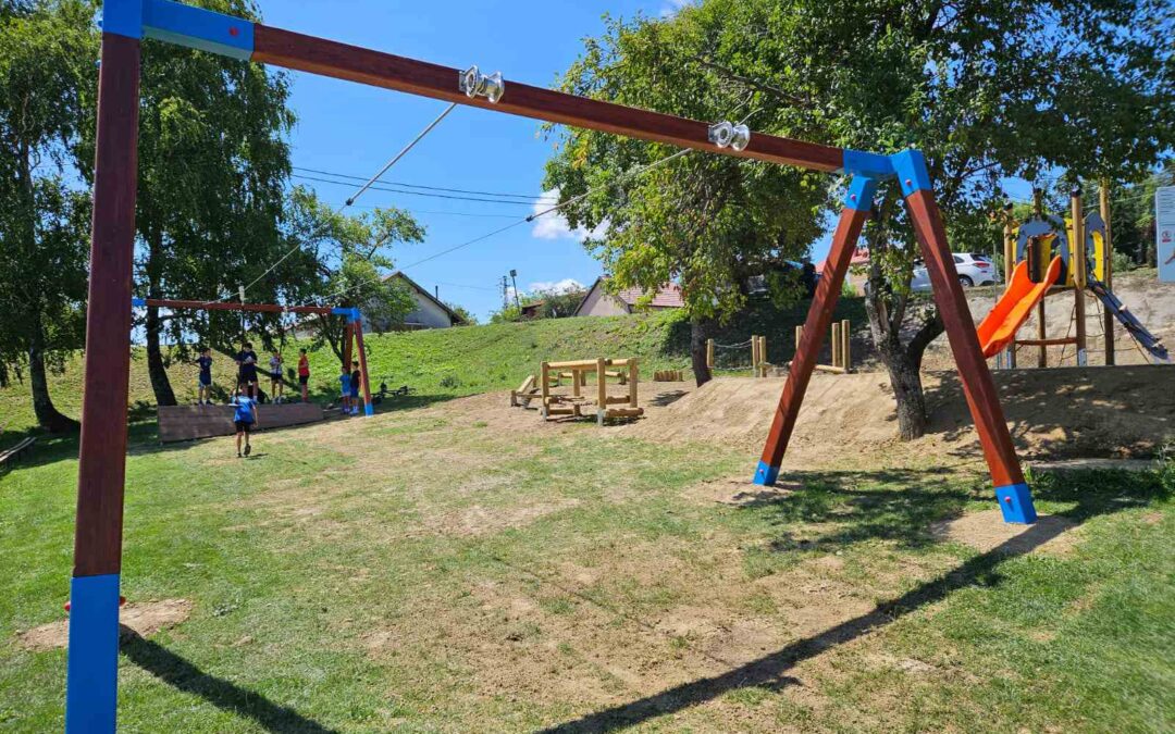 NOVO DJEČJE IGRALIŠTE SA ZIP LINEOM FINANCIRANO EU SREDSTVIMA