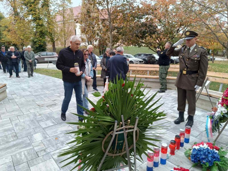 0-02-05-01b7be7b472f5acf1223d97f0a3181d22a0ac567bceef61b6305fab3300832db_1273053d21bbcb51