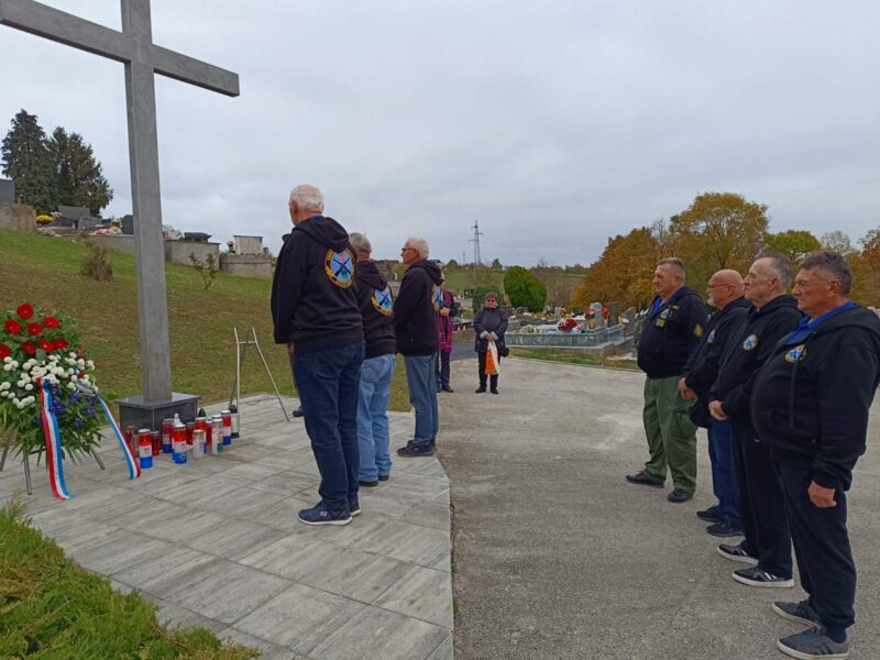 0-02-05-0b956da3546af78c4e9b775c5581204ad1bb9a6cefaad5c50d9ab62b6abc82b9_773c4bb63f5d3502