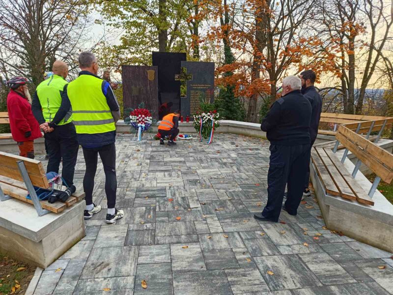 0-02-05-67ce3cdd514e7c9a26bd8944bec76fe1929f614b7df8f3040fb4eef734a8c7c6_6e5dfe75631cb126