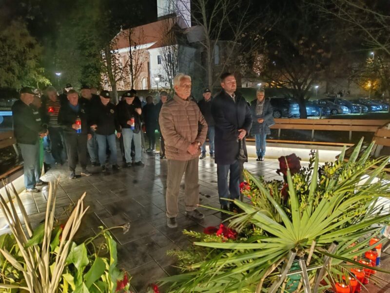 0-02-05-833e5ccdf5449dc7c2ed417392e10bafa4da3190c7861ae002cb04789f7f6982_d421144eec755bb7