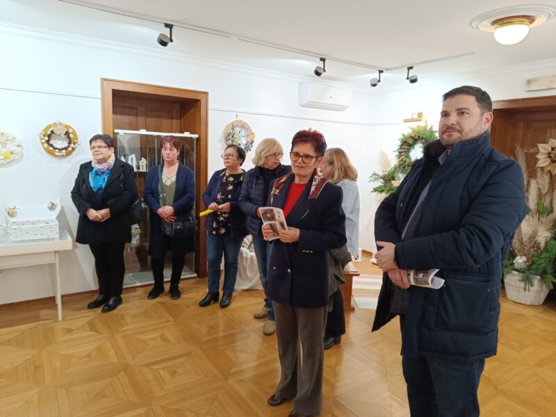 0-04-05-56c3ec0d6e9d58e6796d6b1770f3aaf59d4ec842baeaced4a775df11600d4bdb_6169d341f272204f