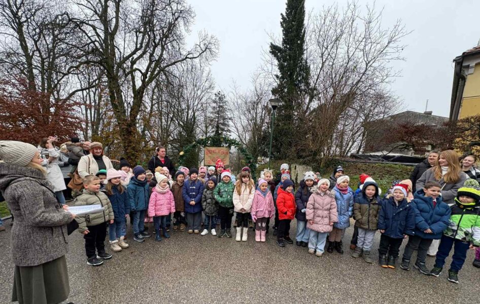 0-04-05-b494ee2a55627ceeaafd5a65a6898ab974b8eb7ac03256c8ba956a6d945a5eda_b8b2493901c1a0f3