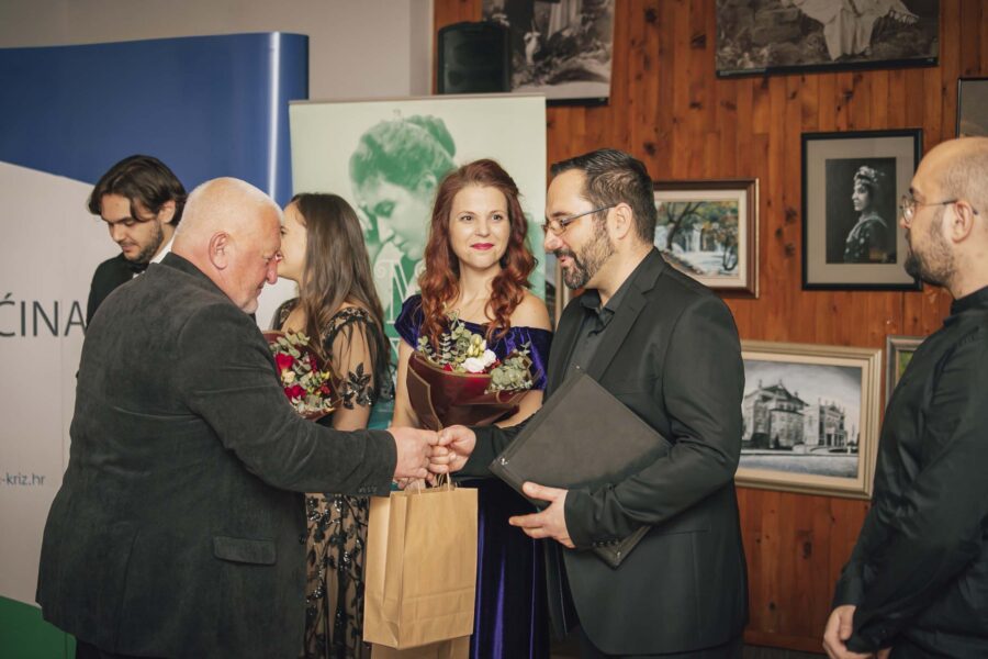 079_MT_Vezisce_111225