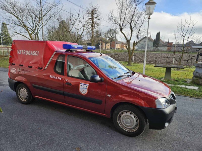 0-04-05-7cd21731580e34ec484facd4d4a2bb38de95810561806ccd766c21301c634877_4b91e03248ee2d53