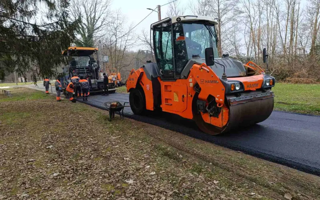 U TIJEKU ASFALTIRANJE CESTE U RAZLJEVU