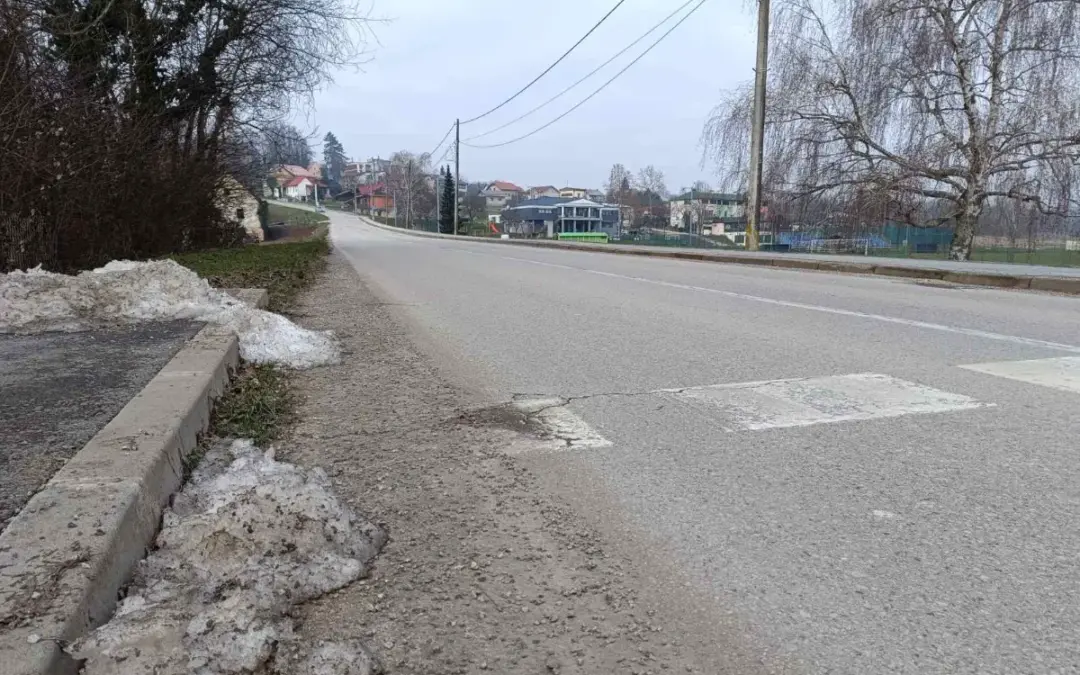 OBAVIJEST GRAĐANIMA O ASFALTIRANJU ULICE MILKE TRNINE U KRIŽU