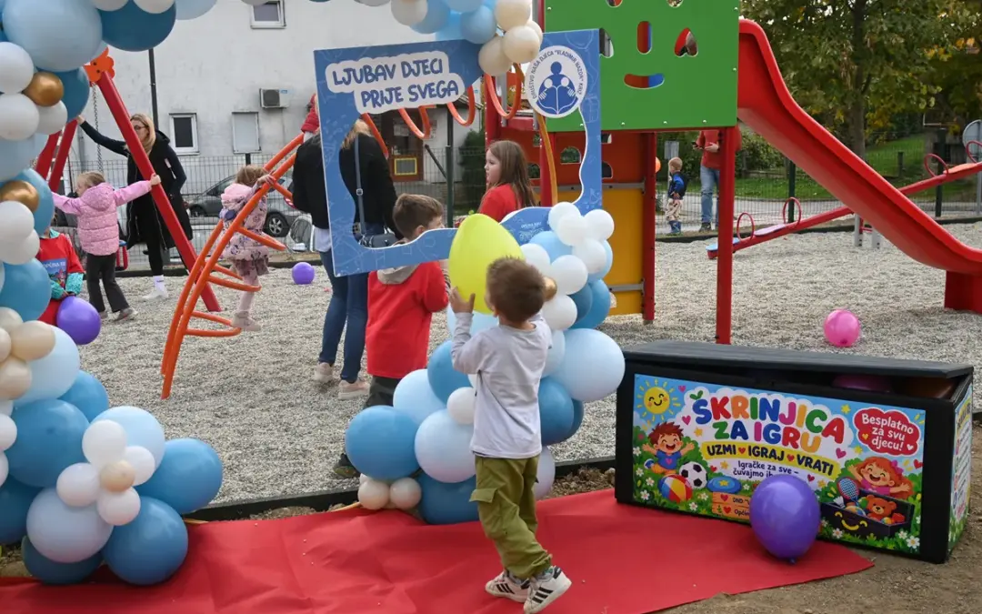 OTVORENO NOVO DJEČJE IGRALIŠTE U ŠKOLSKOJ ULICI U KRIŽU